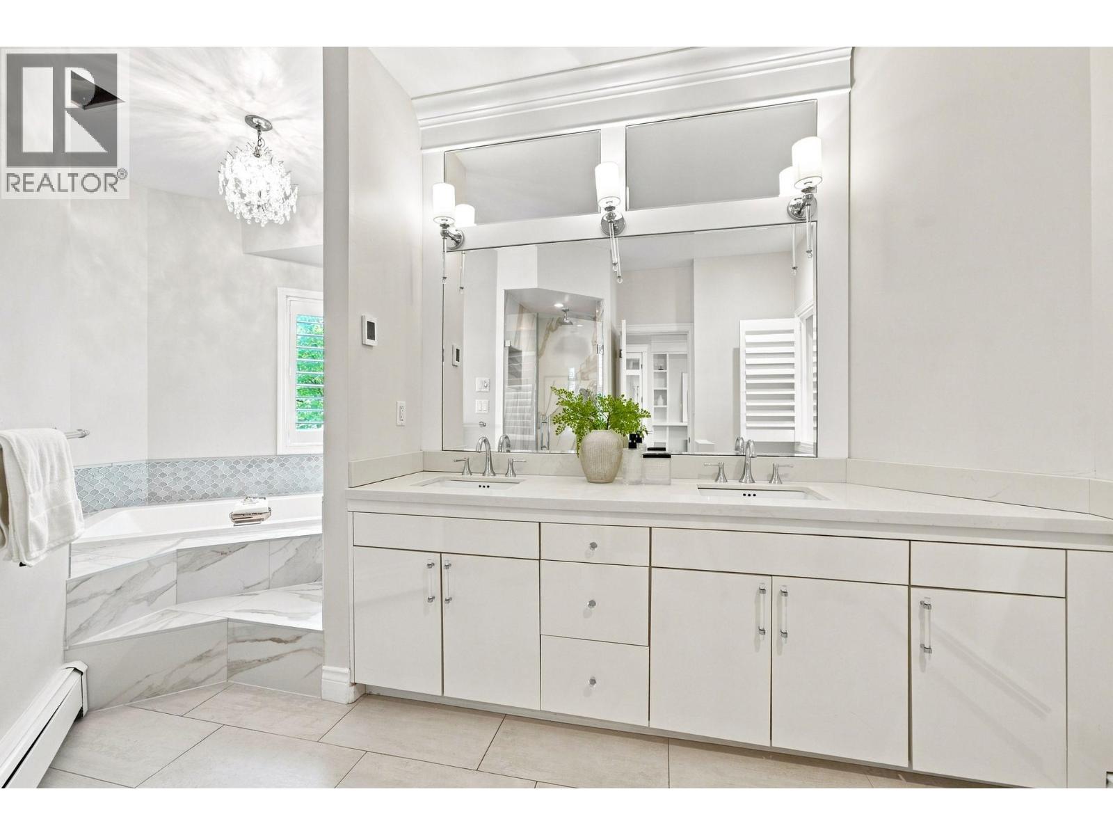 4245 Nautilus Close, Vancouver, British Columbia V6R 4L1 - Photo 22 - R3159477