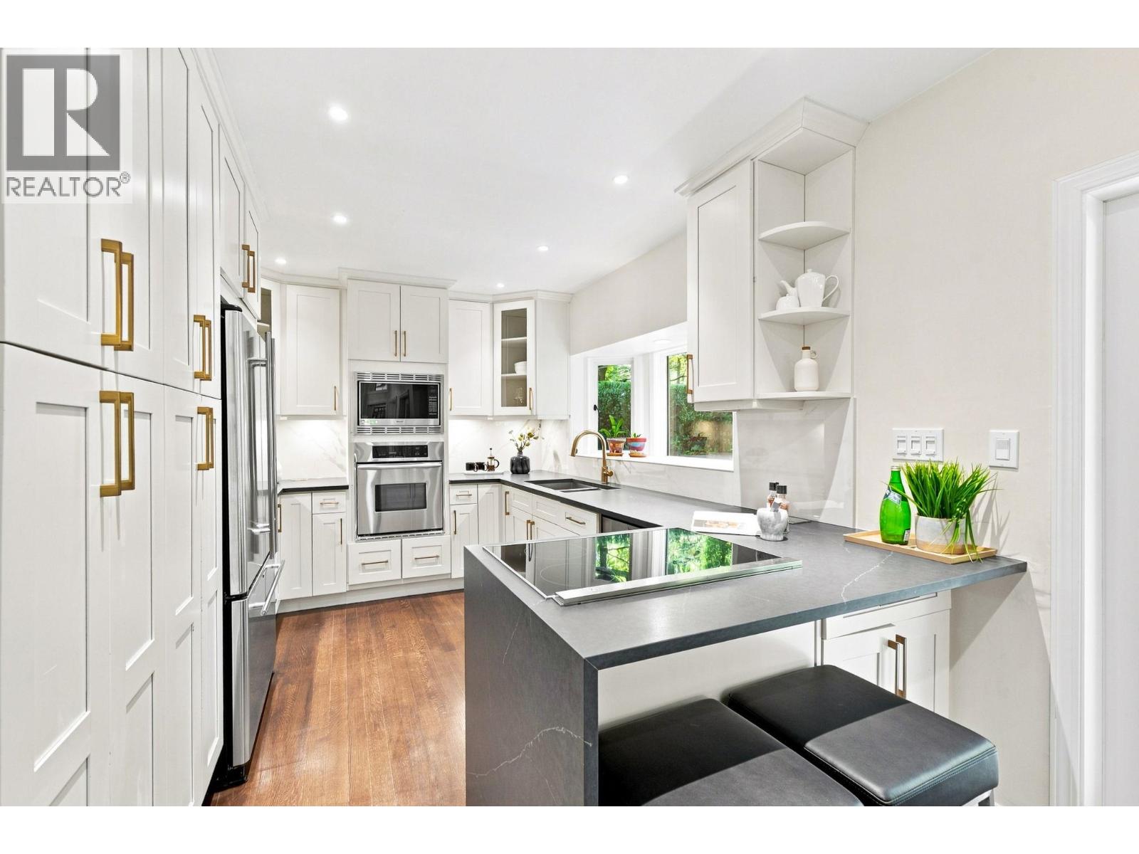 4245 Nautilus Close, Vancouver, British Columbia V6R 4L1 - Photo 6 - R3159477