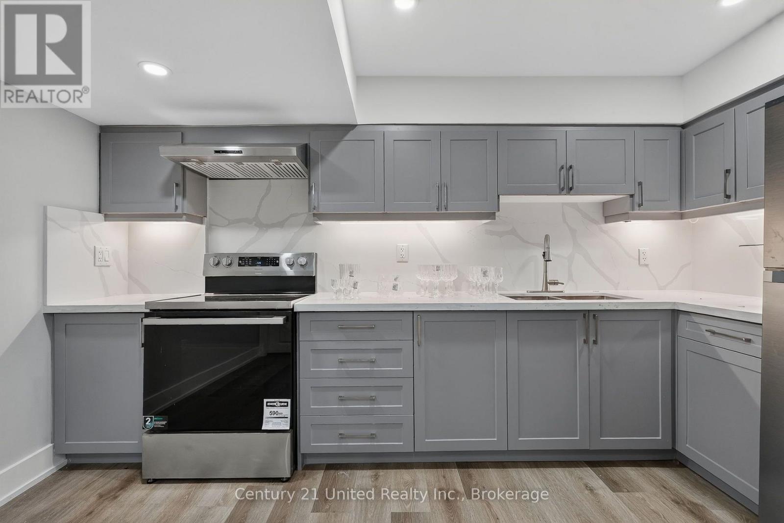 2 (Lower Level) - 1040 Suddard Avenue, Oshawa, Ontario  L1L 0V5 - Photo 14 - E13594486