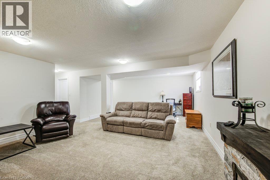 654 Wray Avenue S, Listowel, Ontario  N4W 3K9 - Photo 38 - 40852898