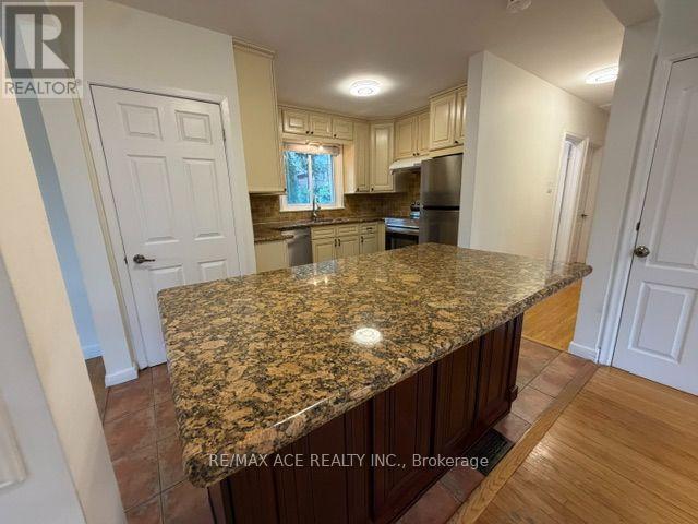 Main - 246 Horsham Avenue, Toronto, Ontario  M2N 2A6 - Photo 6 - C13720348
