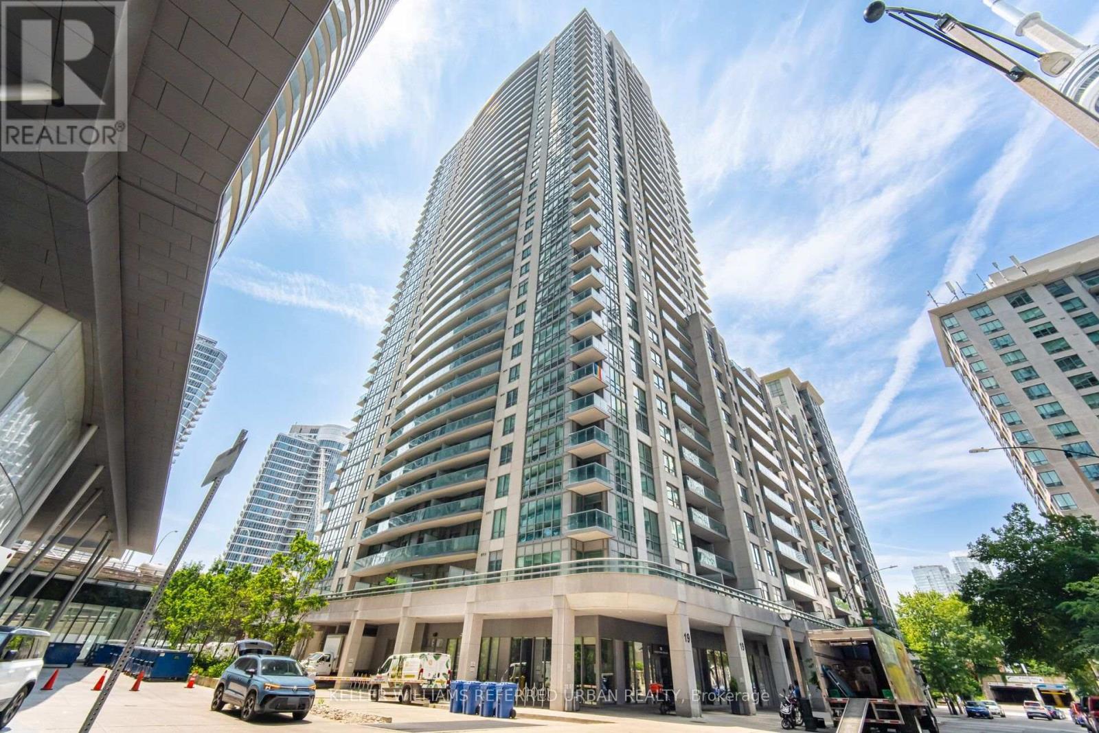 3708 - 19 GRAND TRUNK CRESCENT, Toronto, Ontario