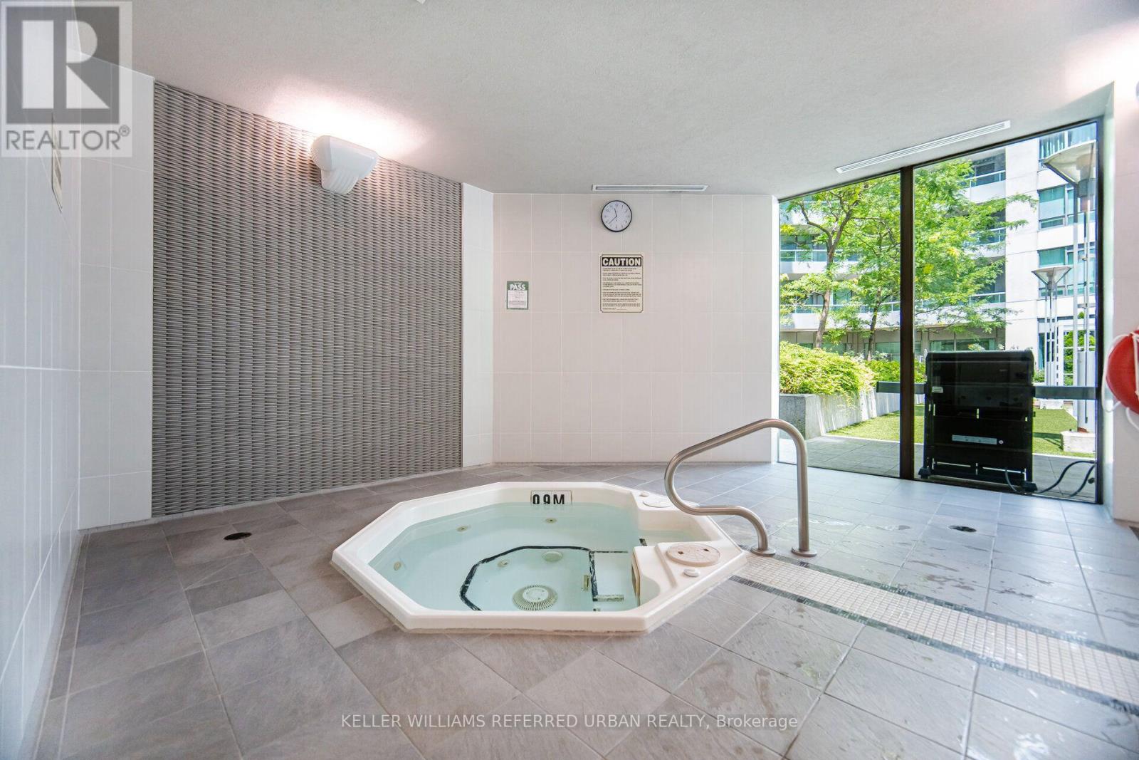 3708 - 19 Grand Trunk Crescent, Toronto, Ontario  M5J 3A3 - Photo 29 - C13720354
