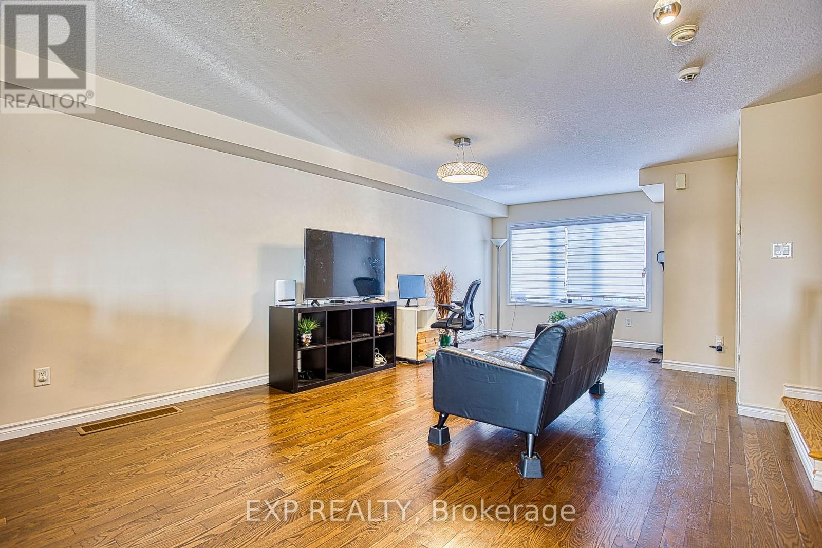 61 Mayland Trail, Hamilton, Ontario  L8J 0G4 - Photo 14 - X13720346