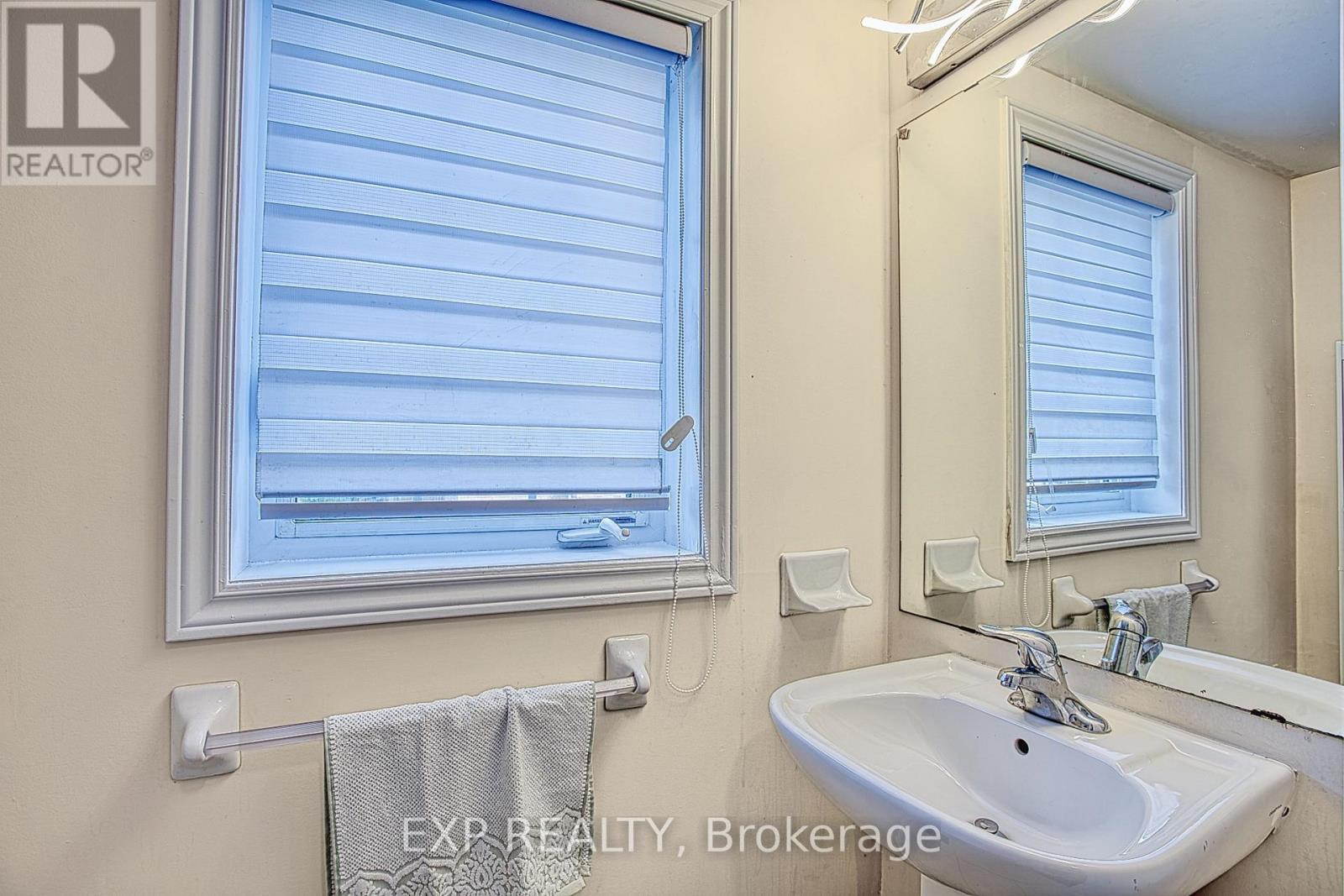 61 Mayland Trail, Hamilton, Ontario  L8J 0G4 - Photo 20 - X13720346