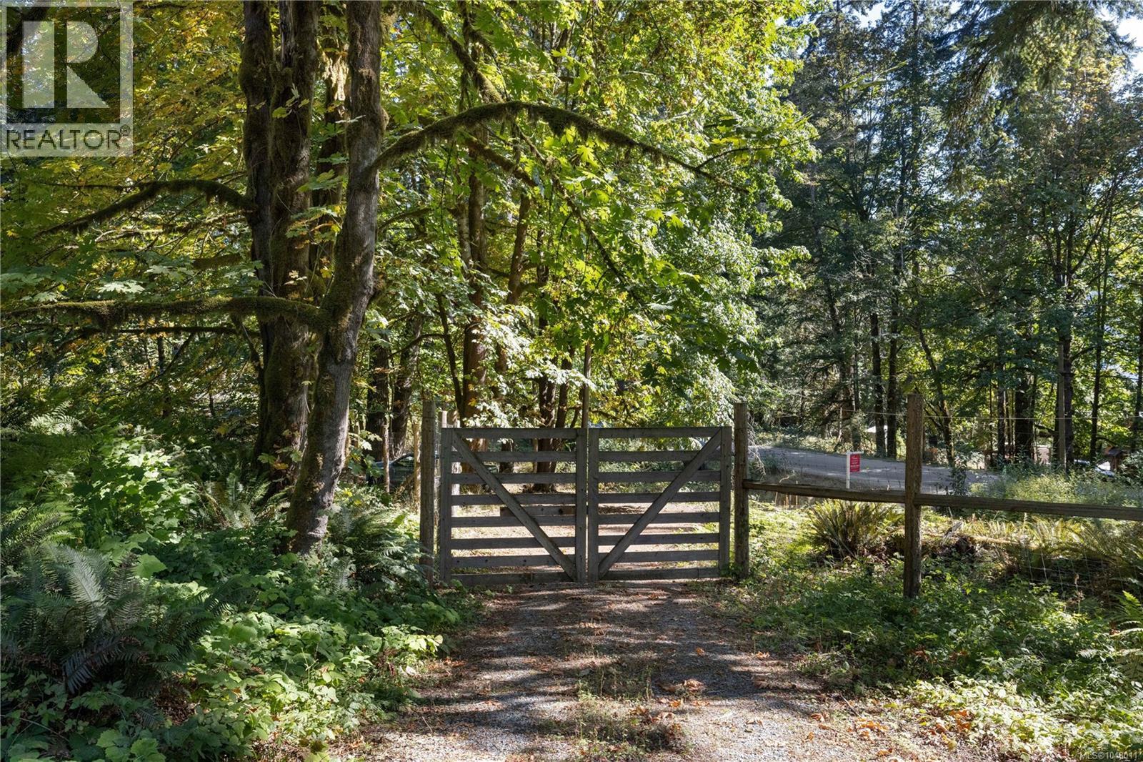 11391 Youbou Rd, Youbou, British Columbia  V0R 3E1 - Photo 25 - 1048011