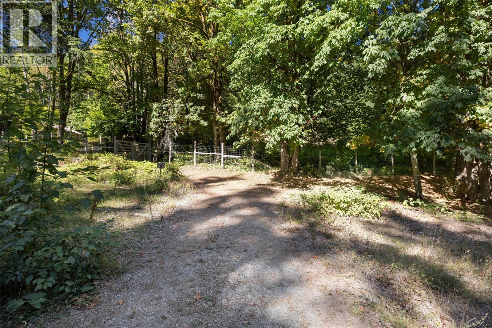 11391 Youbou Rd, Youbou, British Columbia  V0R 3E1 - Photo 26 - 1048011