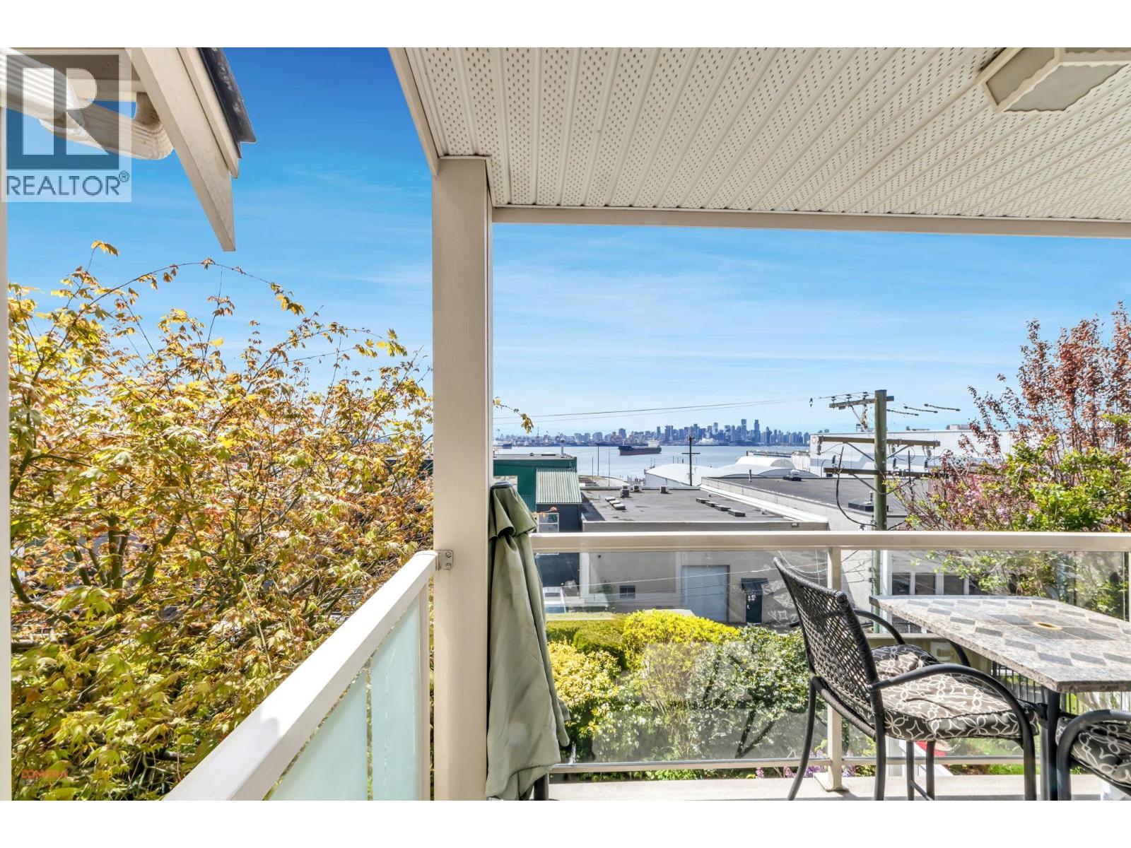 208 333 E 1st Street, North Vancouver, British Columbia V7L 4W9 - Photo 25 - R3159524