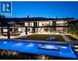 690 KNOCKMAROON ROAD, West Vancouver, British Columbia