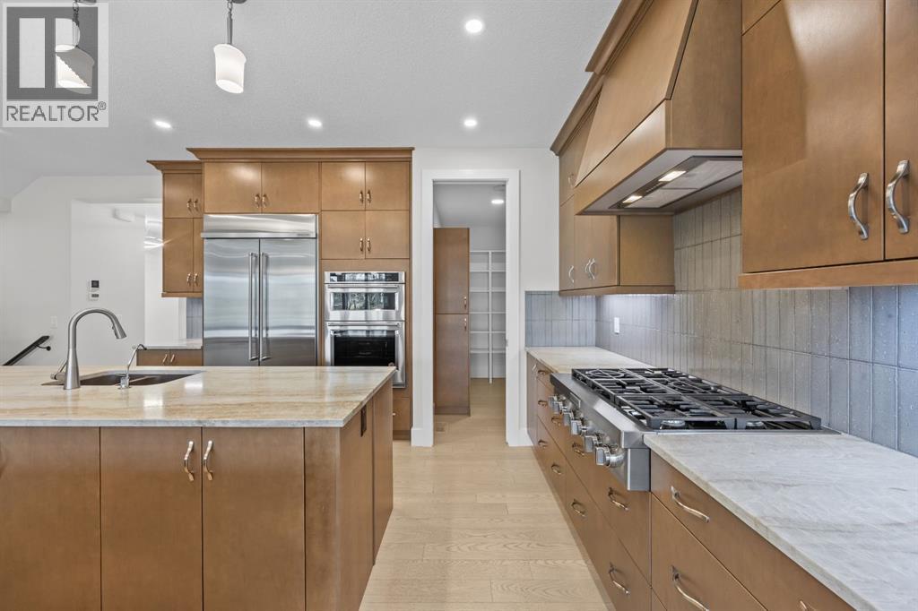 192 Magnolia Manor SE, Calgary, Alberta  T3M 3J1 - Photo 3 - A2332415