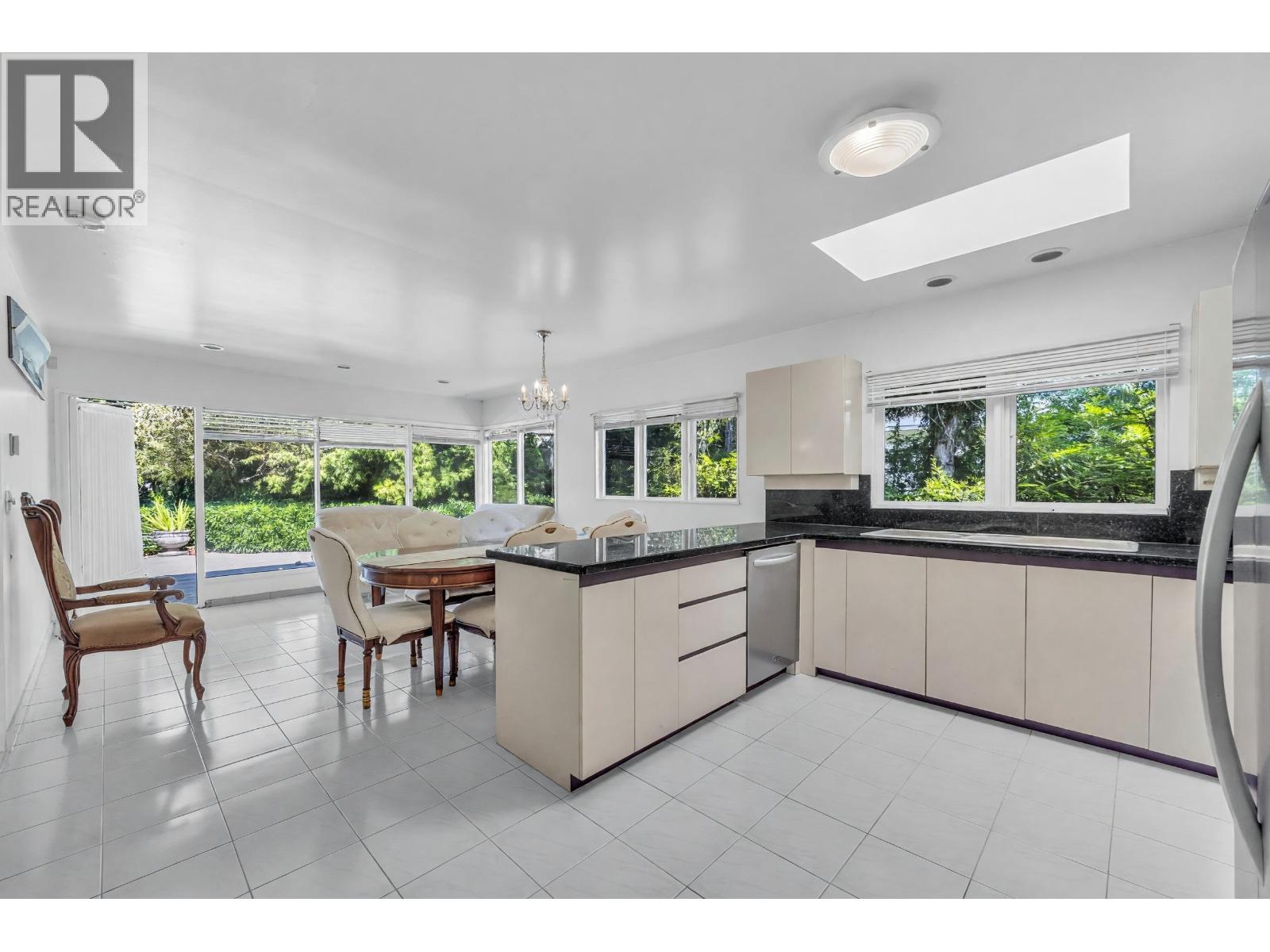 5985 Newton Wynd, Vancouver, British Columbia  V6T 1H8 - Photo 19 - R3159390