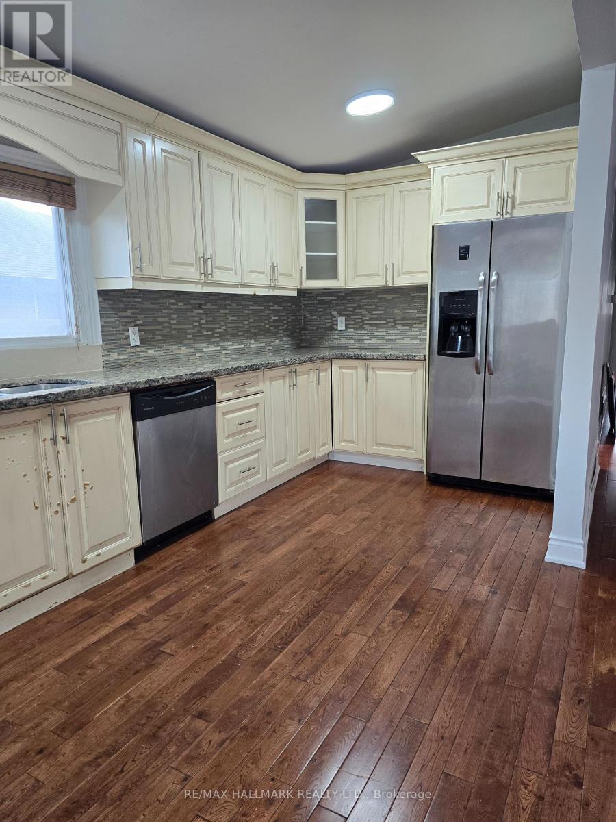 Upper Portion - 53 Billington Crescent, Toronto, Ontario  M3A 2G7 - Photo 11 - C13720454