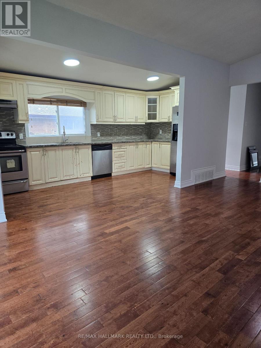 Upper Portion - 53 Billington Crescent, Toronto, Ontario  M3A 2G7 - Photo 8 - C13720454