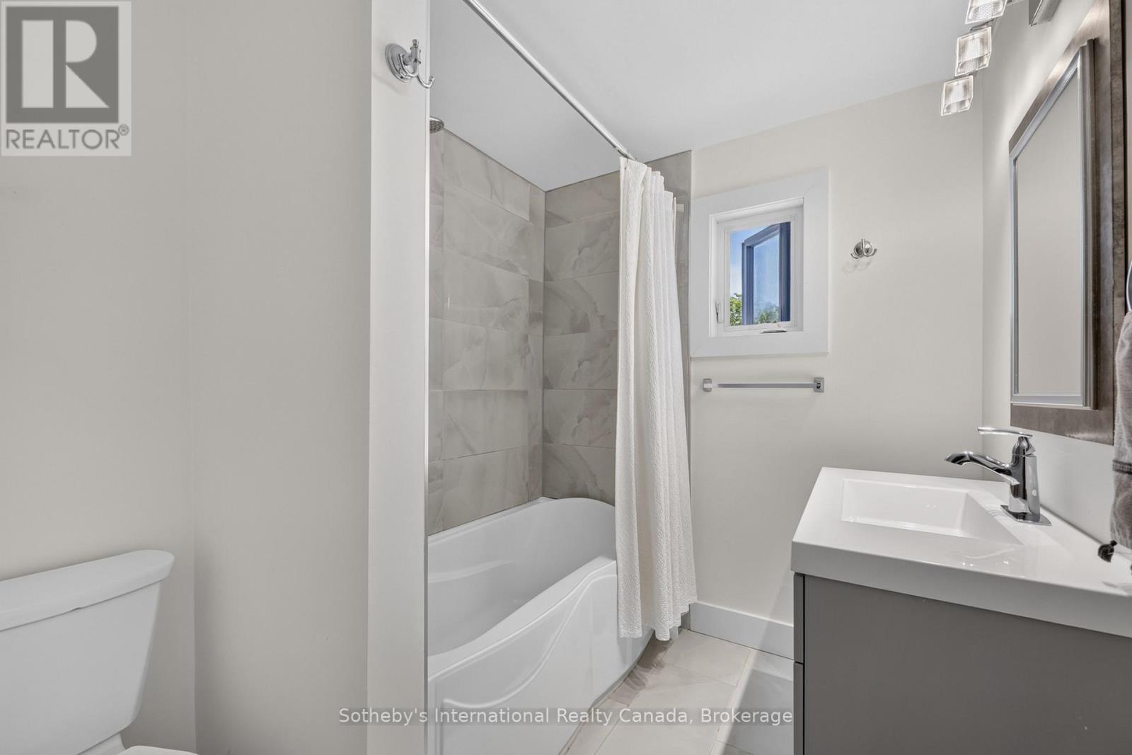 131 Bruce Street S, Blue Mountains, Ontario  N0H 2P0 - Photo 34 - X13720450