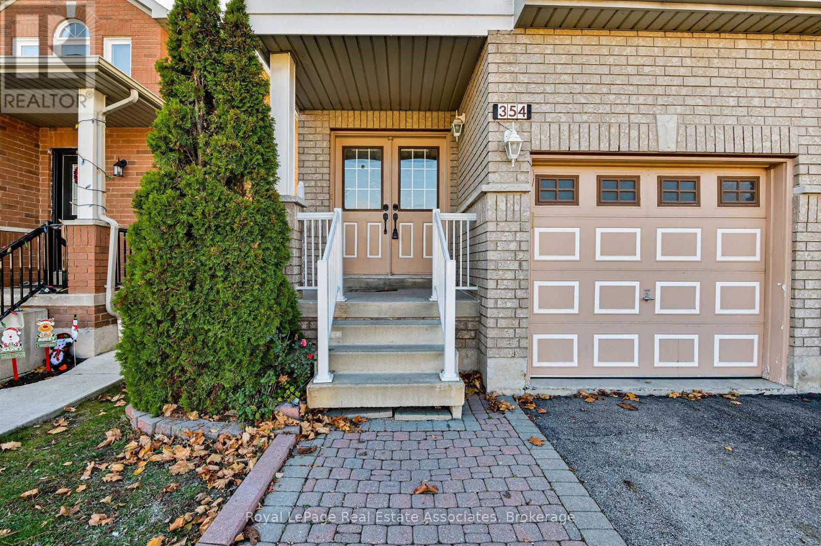 354 OAKTREE CIRCLE, Mississauga, Ontario
