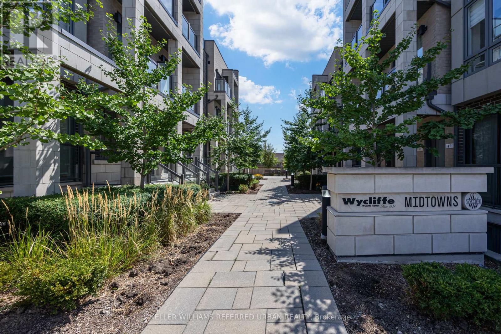 52 - 719 Lawrence Avenue W, Toronto, Ontario  M6A 0C6 - Photo 2 - W13720400