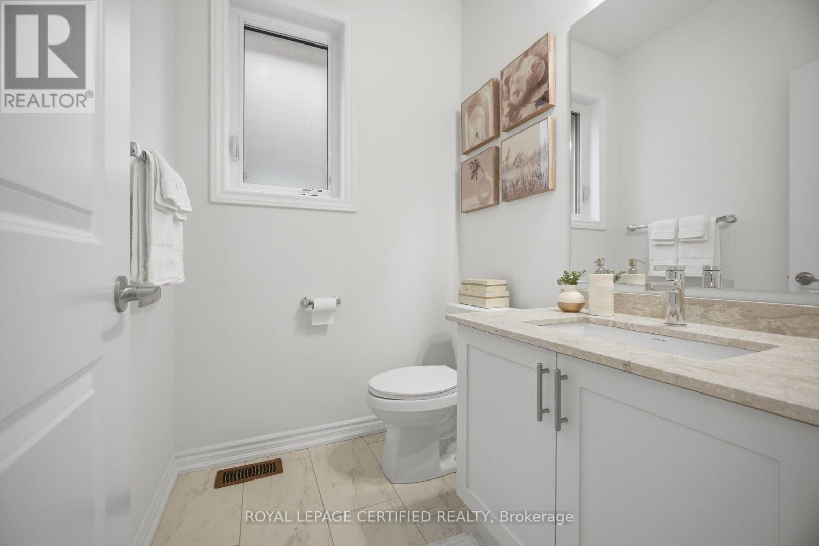 29 Lippa Drive, Caledon, Ontario  L7C 4M3 - Photo 14 - W13720404