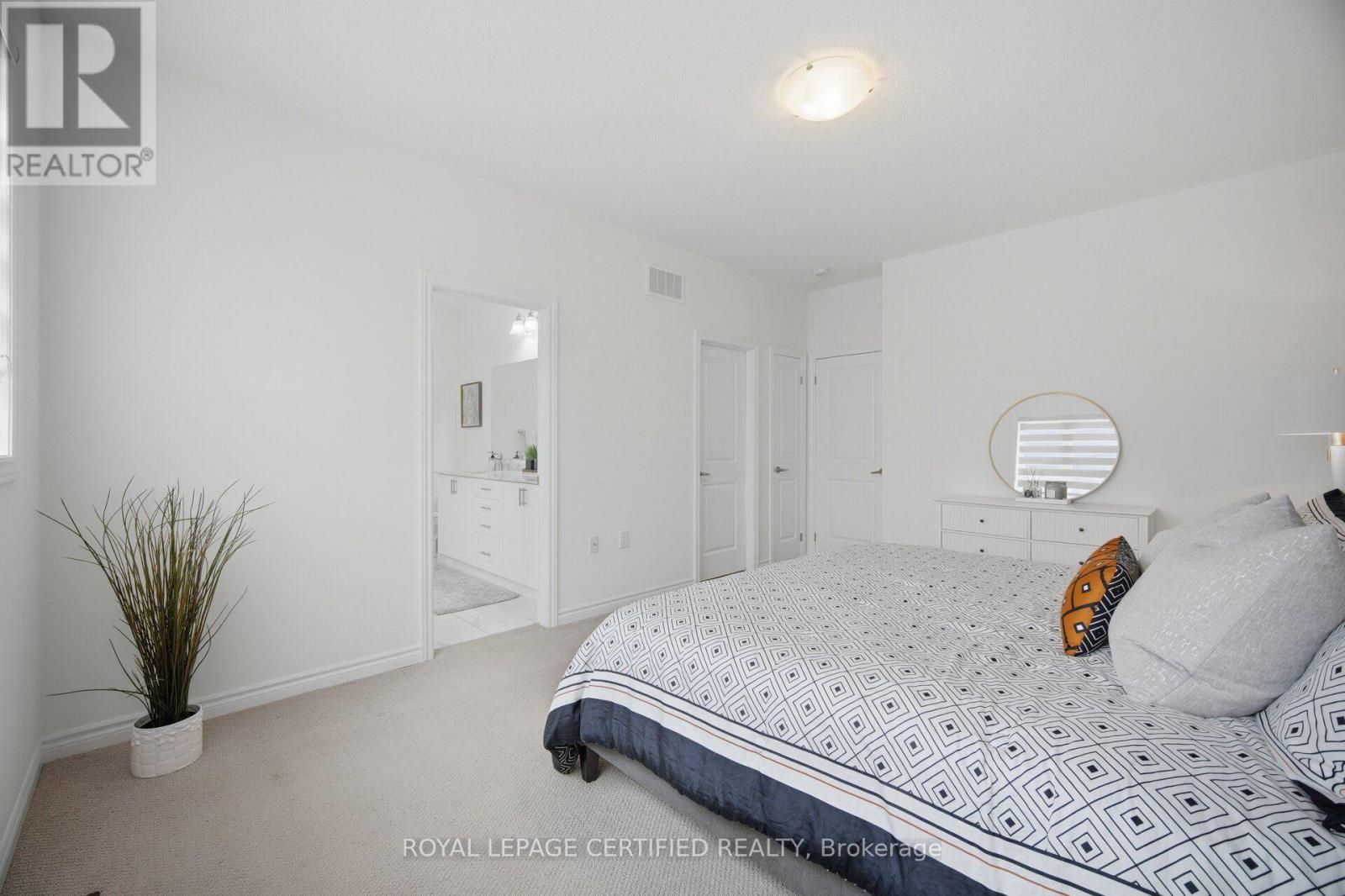 29 Lippa Drive, Caledon, Ontario  L7C 4M3 - Photo 21 - W13720404