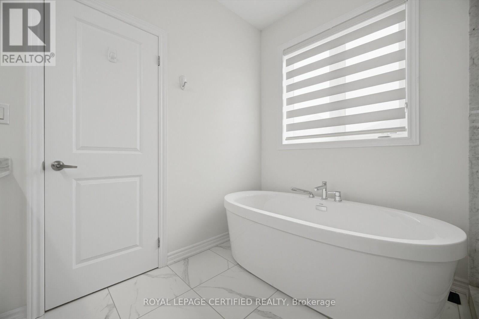 29 Lippa Drive, Caledon, Ontario  L7C 4M3 - Photo 24 - W13720404