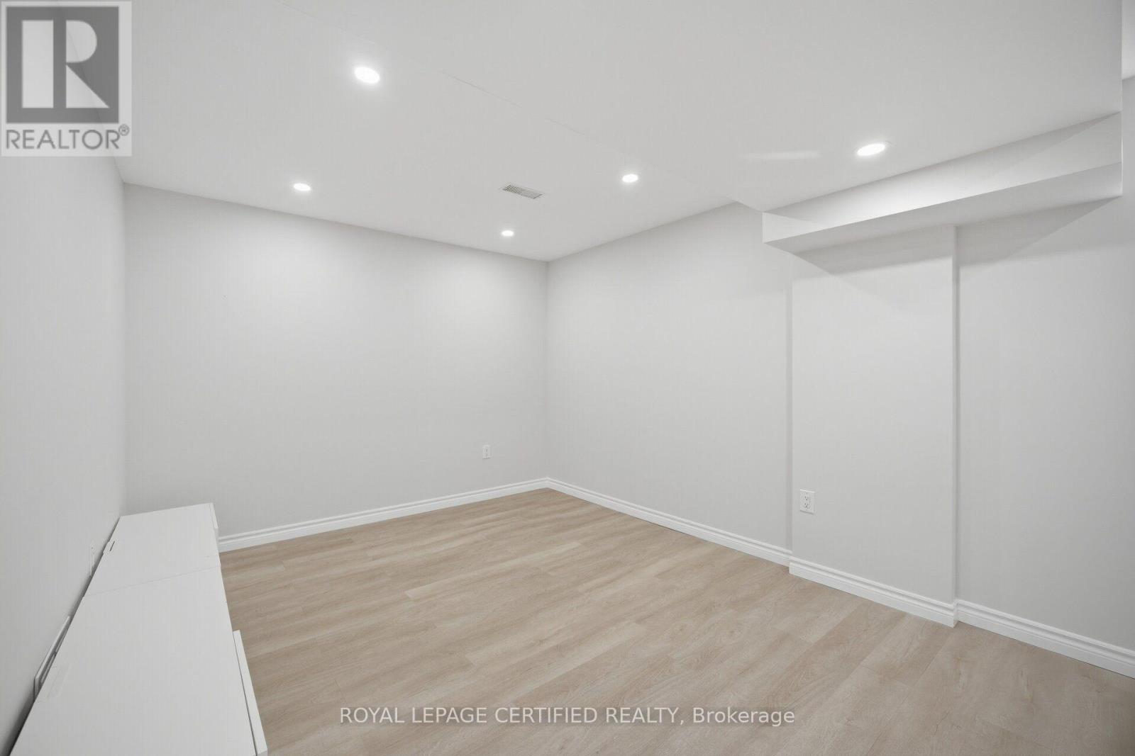 29 Lippa Drive, Caledon, Ontario  L7C 4M3 - Photo 41 - W13720404