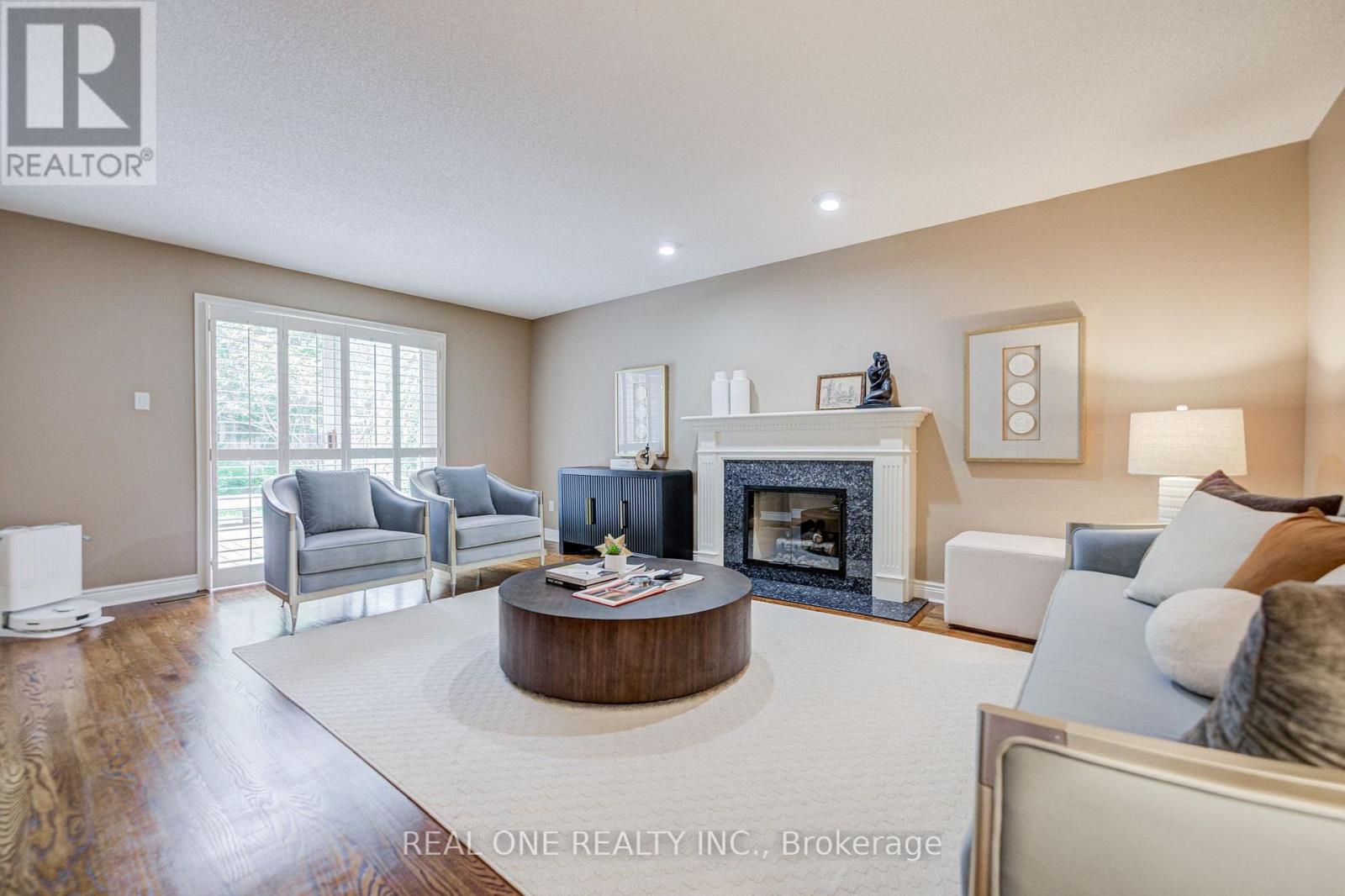 2025 Burbank Drive, Mississauga, Ontario  L5L 2T6 - Photo 21 - W13720412