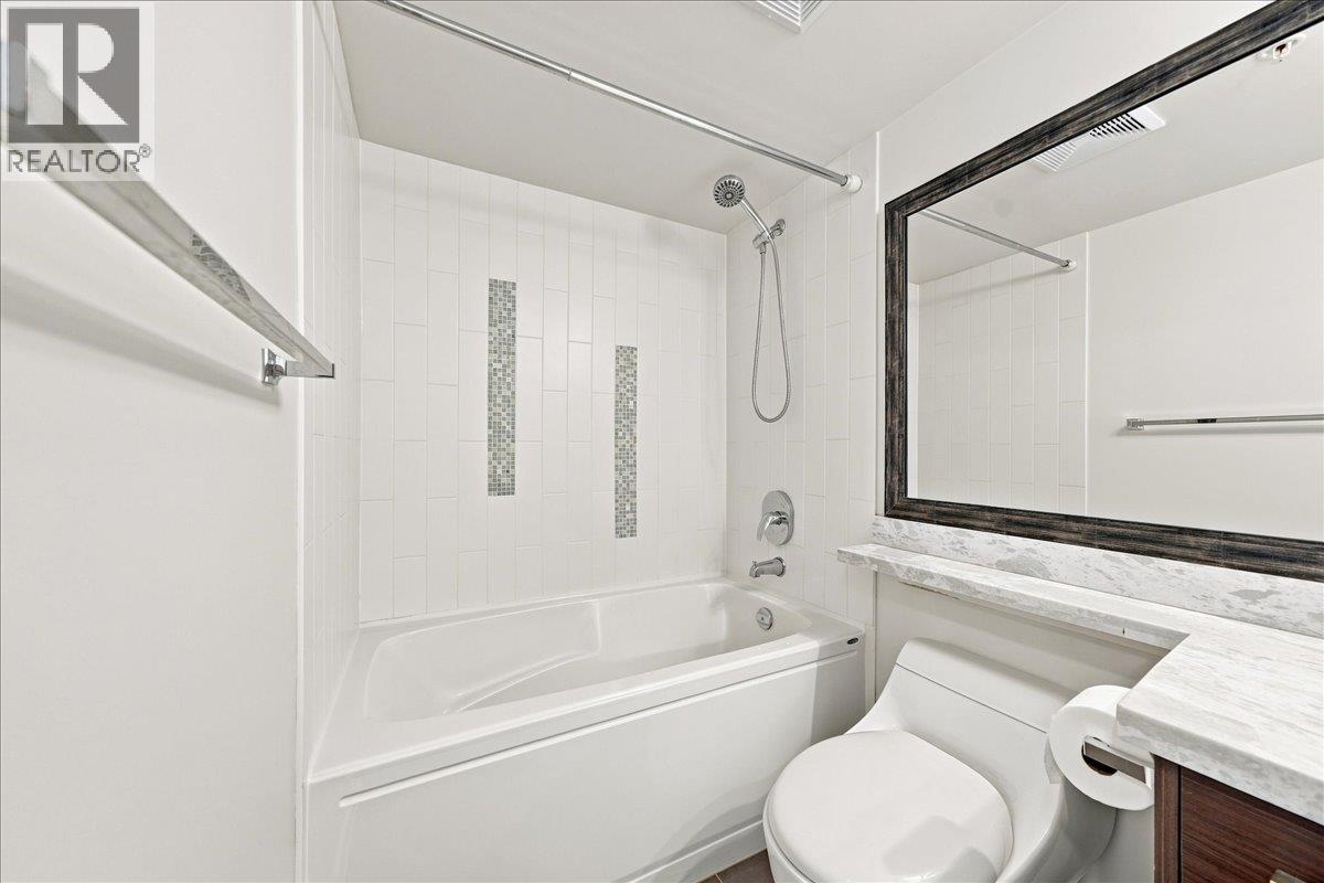 1804 2959 Glen Drive, Coquitlam, British Columbia  V3B 0B8 - Photo 23 - R3158877