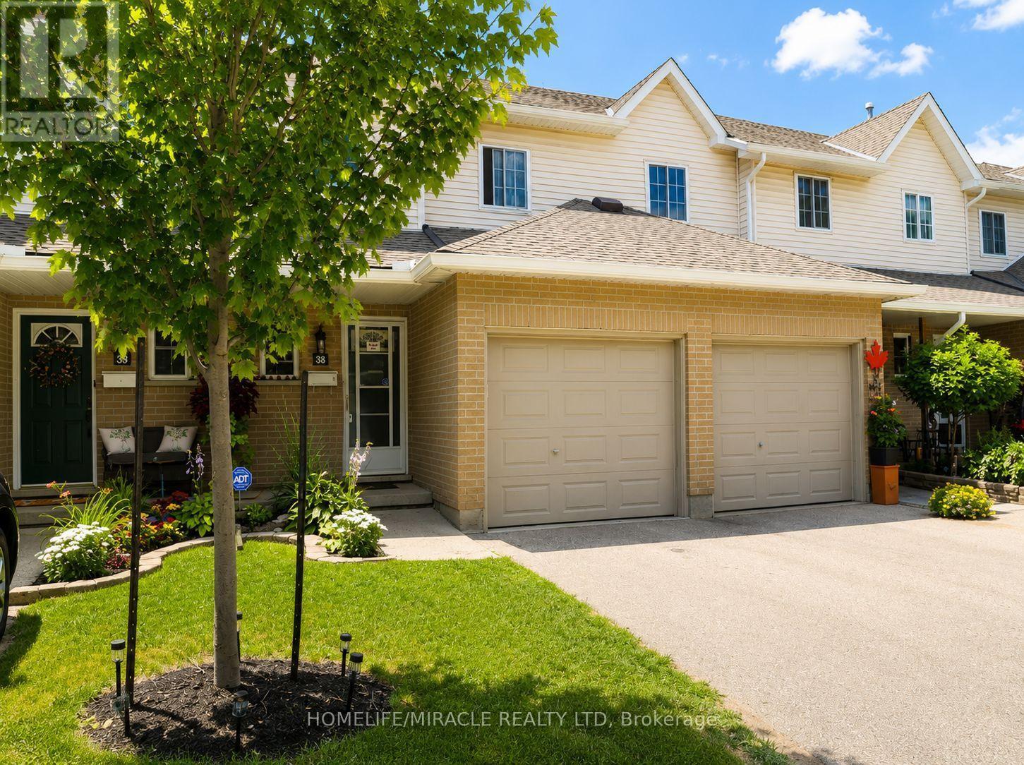 38 - 10 HOLBORN COURT, Kitchener, Ontario