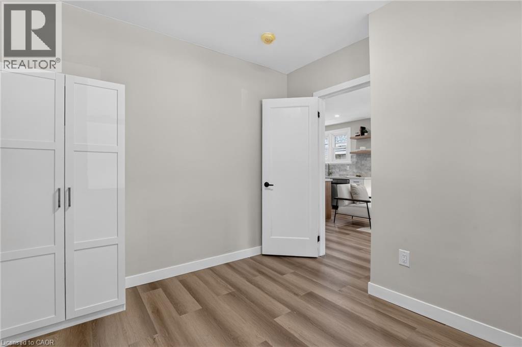 43 E Brucedale Avenue E, Hamilton, Ontario  L9A 1N1 - Photo 14 - 40858982