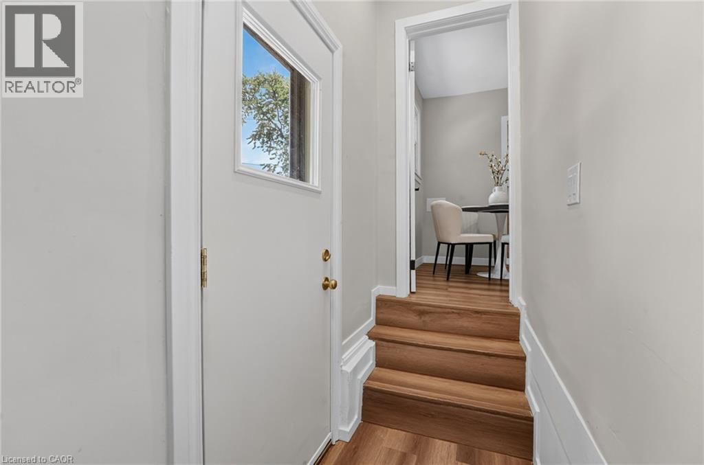 43 E Brucedale Avenue E, Hamilton, Ontario  L9A 1N1 - Photo 34 - 40858982