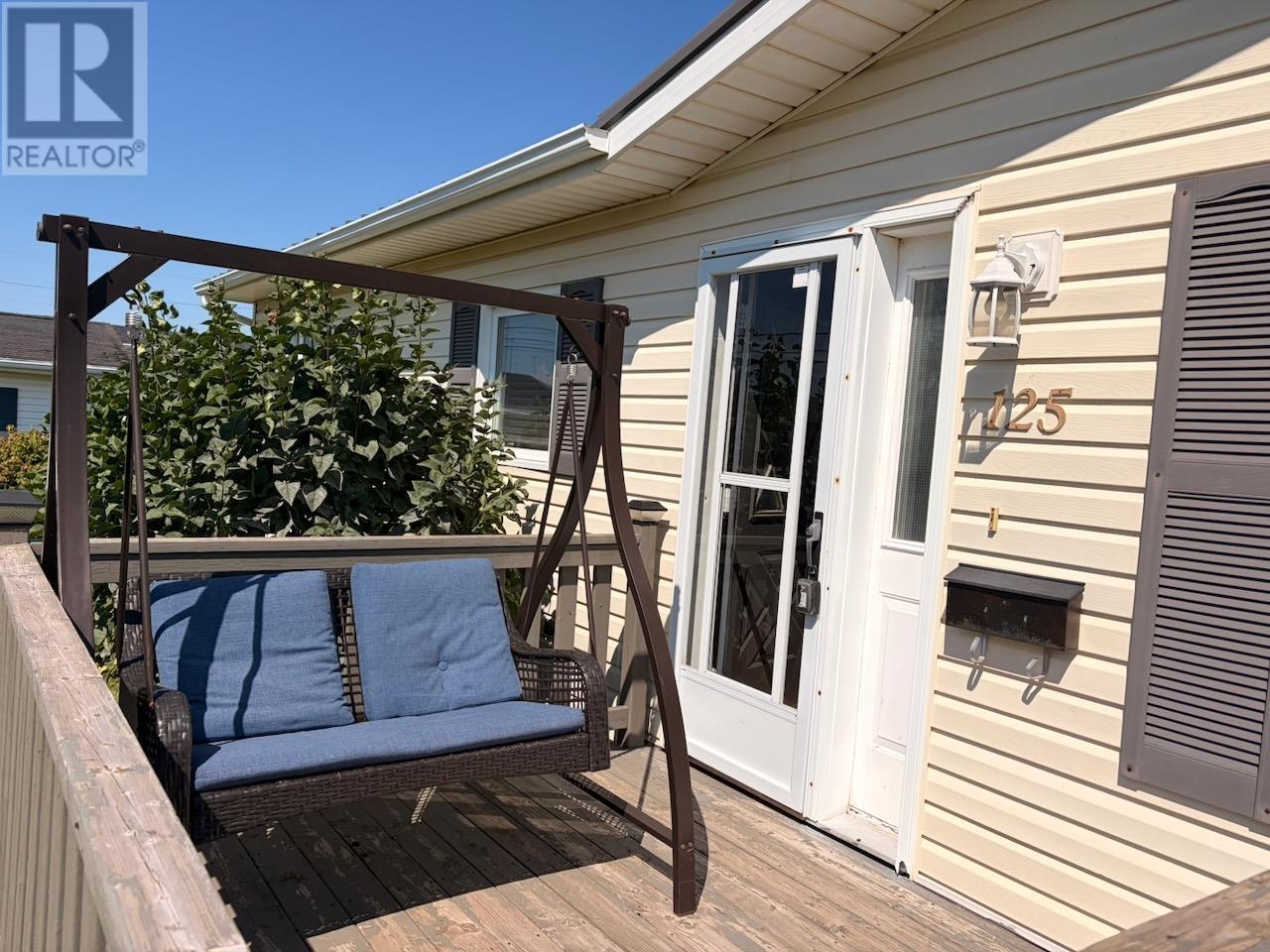125 Craig Avenue, Summerside, Prince Edward Island  C1N 4Y5 - Photo 4 - 202621718
