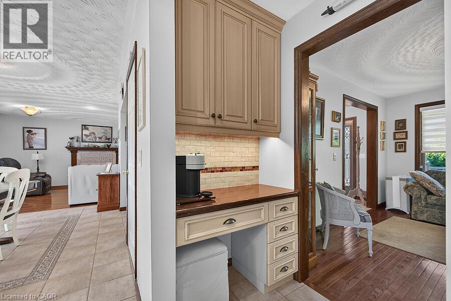 2265 Binbrook Road, Binbrook, Ontario  L0R 1C0 - Photo 9 - 40857770