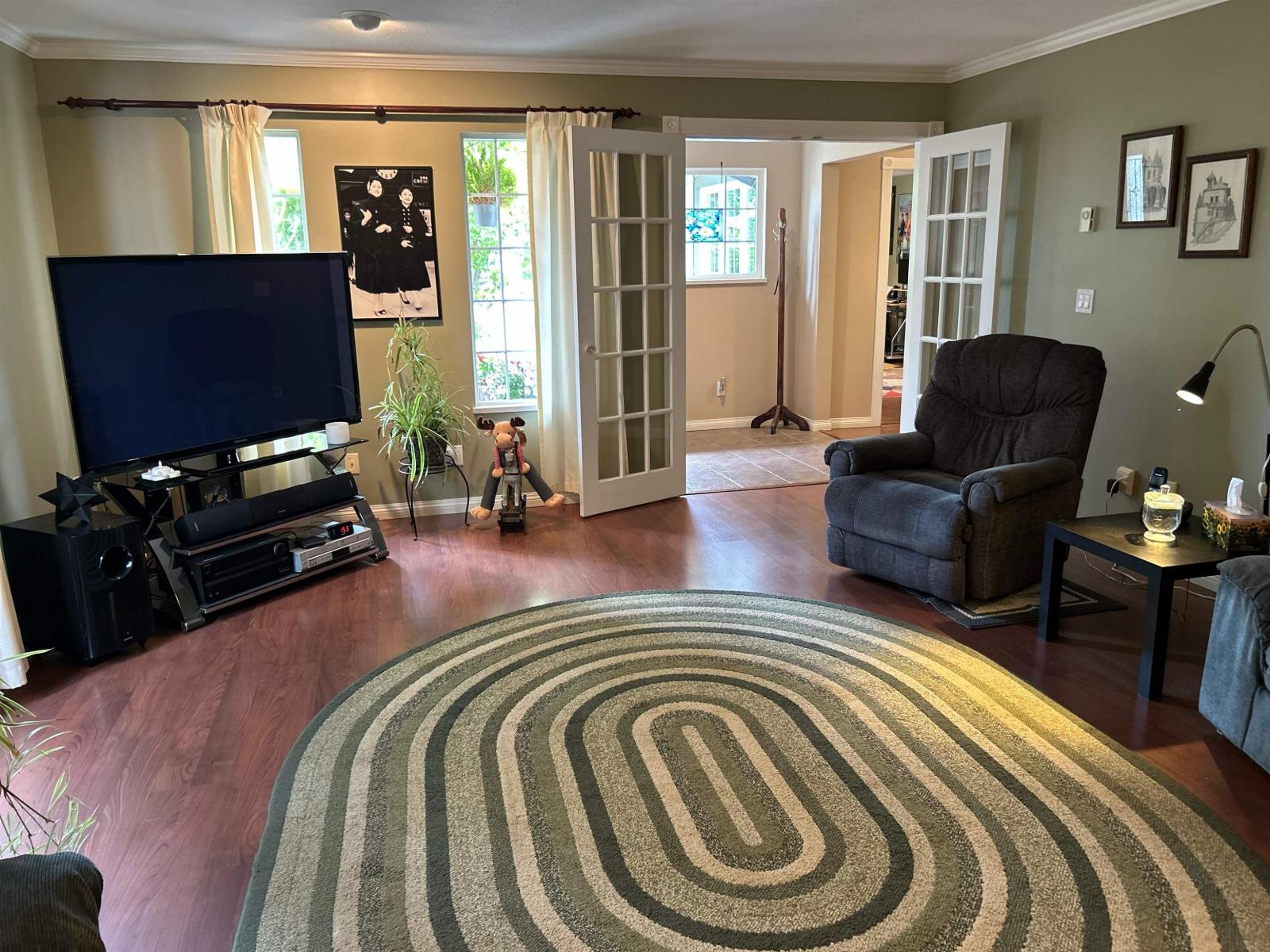 7597 Wren Street, Mission, British Columbia  V2V 3C2 - Photo 6 - R3158922