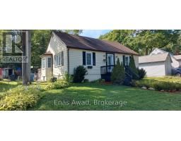 8 LAVALLEE CRESCENT, Orillia, Ontario