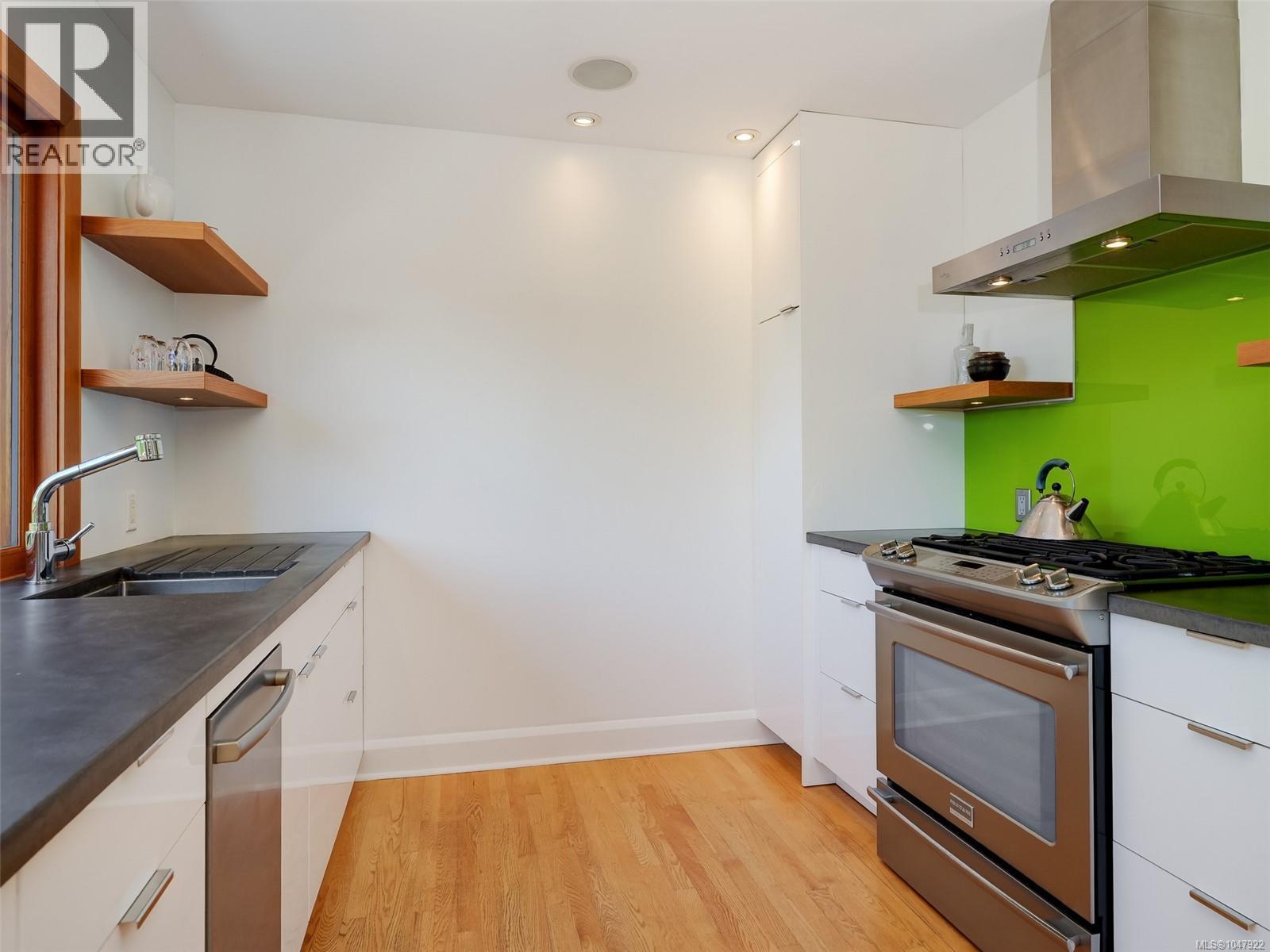 1814 Belmont Ave, Victoria, British Columbia  V8R 3Z2 - Photo 13 - 1047922