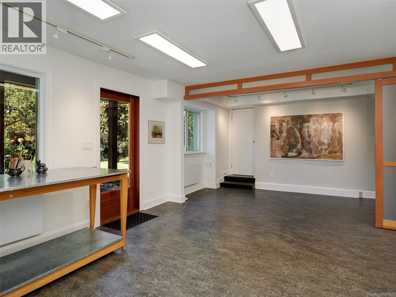 1814 Belmont Ave, Victoria, British Columbia  V8R 3Z2 - Photo 30 - 1047922