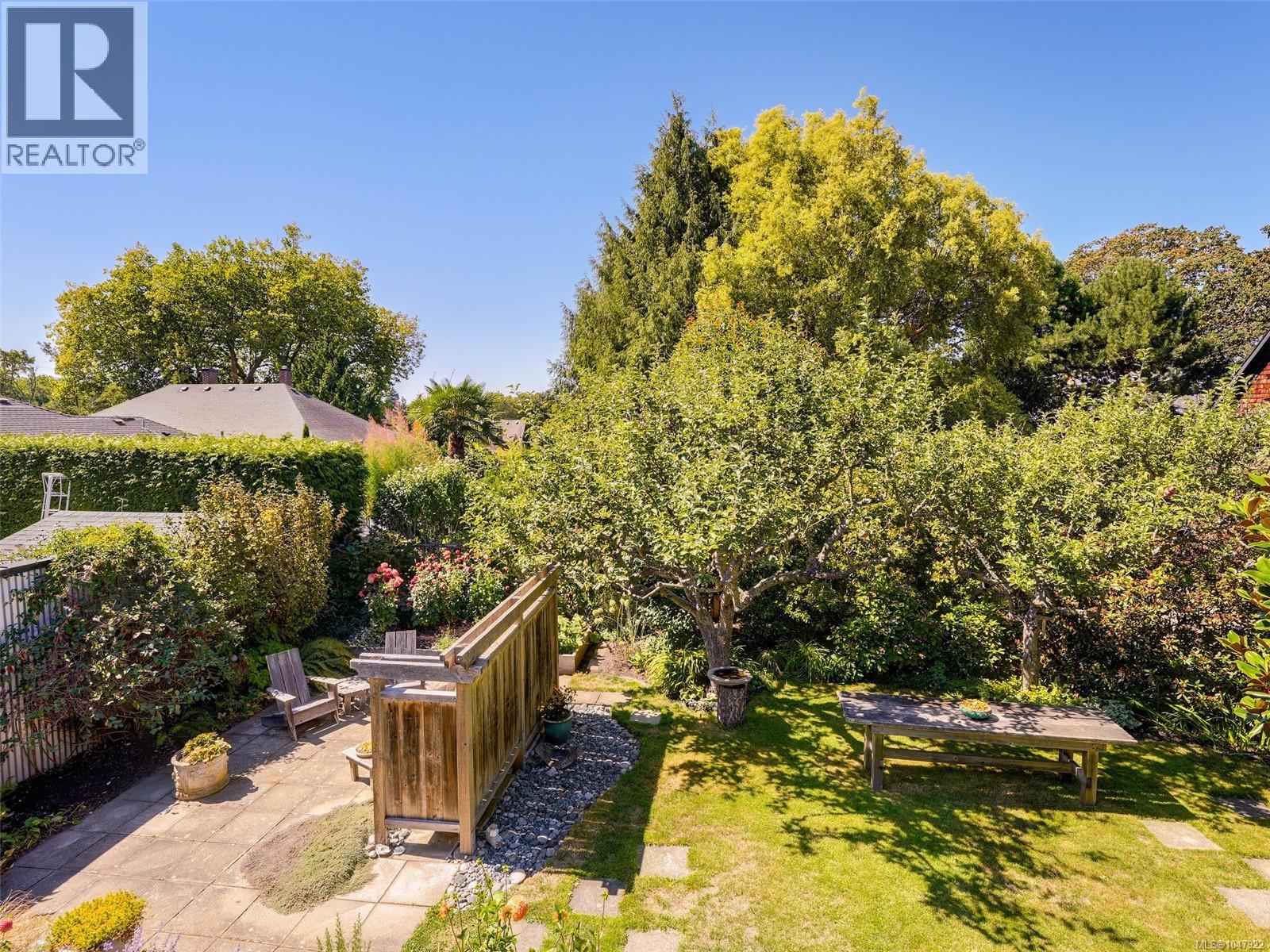1814 Belmont Ave, Victoria, British Columbia  V8R 3Z2 - Photo 43 - 1047922