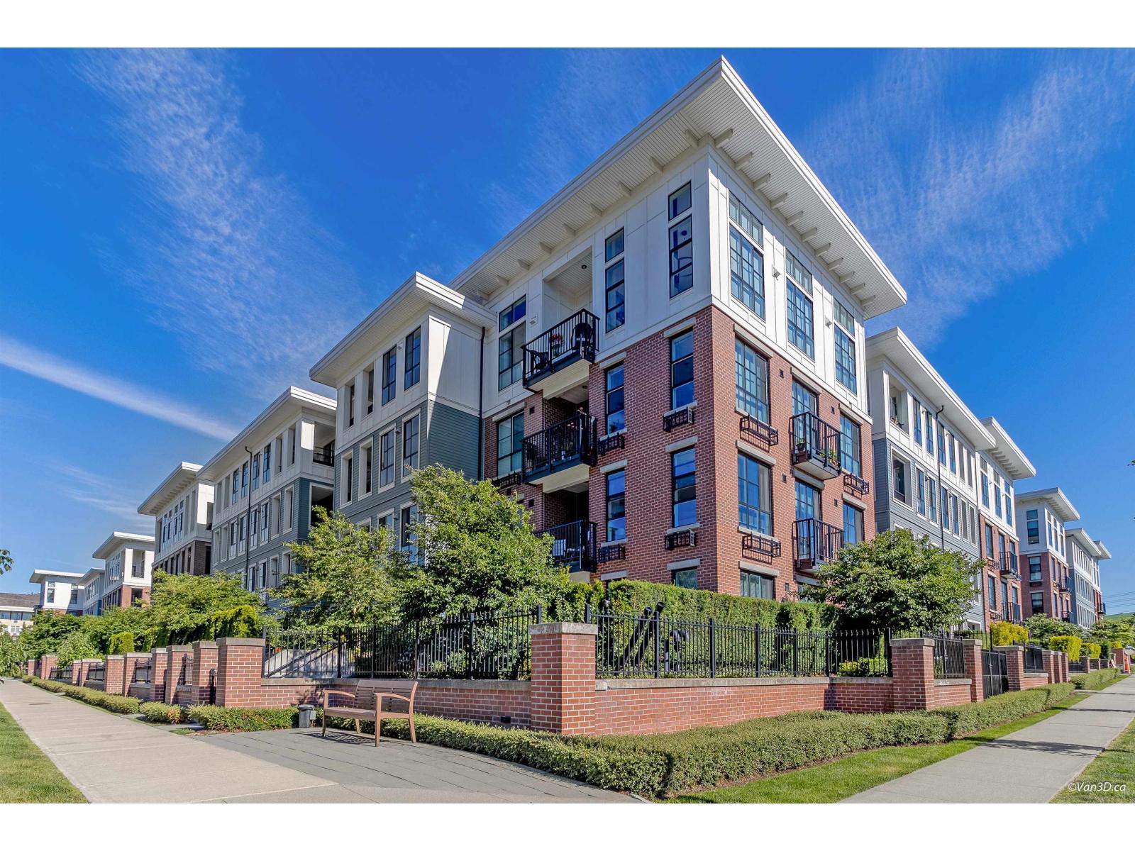 212 15138 34TH AVENUE, Surrey, British Columbia