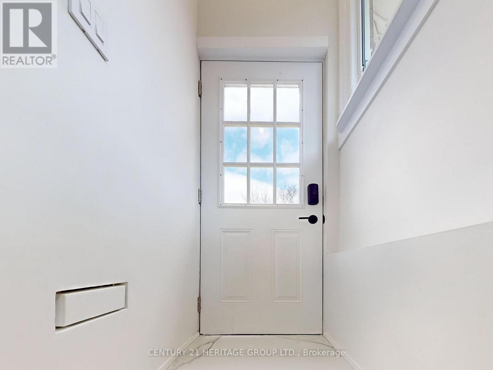 Lower Unit - 30 Struthers Street, Toronto, Ontario  M8V 1Y1 - Photo 25 - W13720490