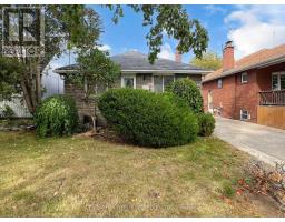 LOWER UNIT - 30 STRUTHERS STREET, Toronto, Ontario