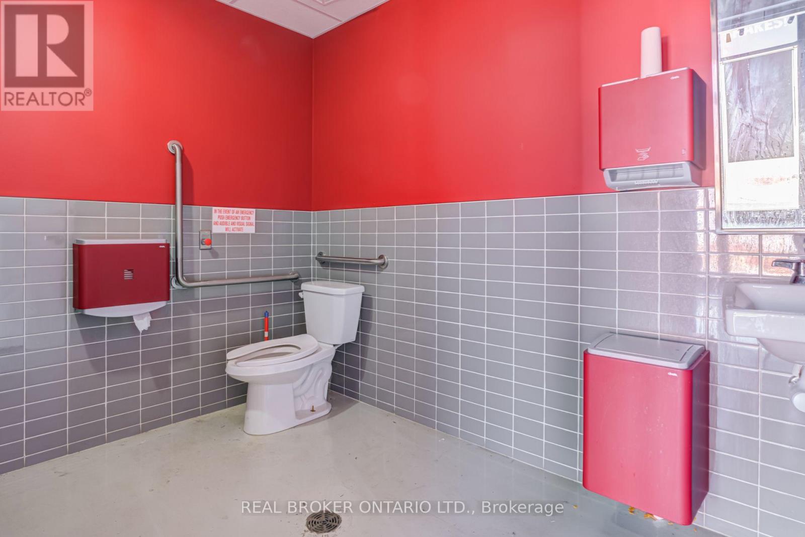 3 - 5220 Dundas Street, Burlington, Ontario  L7L 0J4 - Photo 31 - W13720498