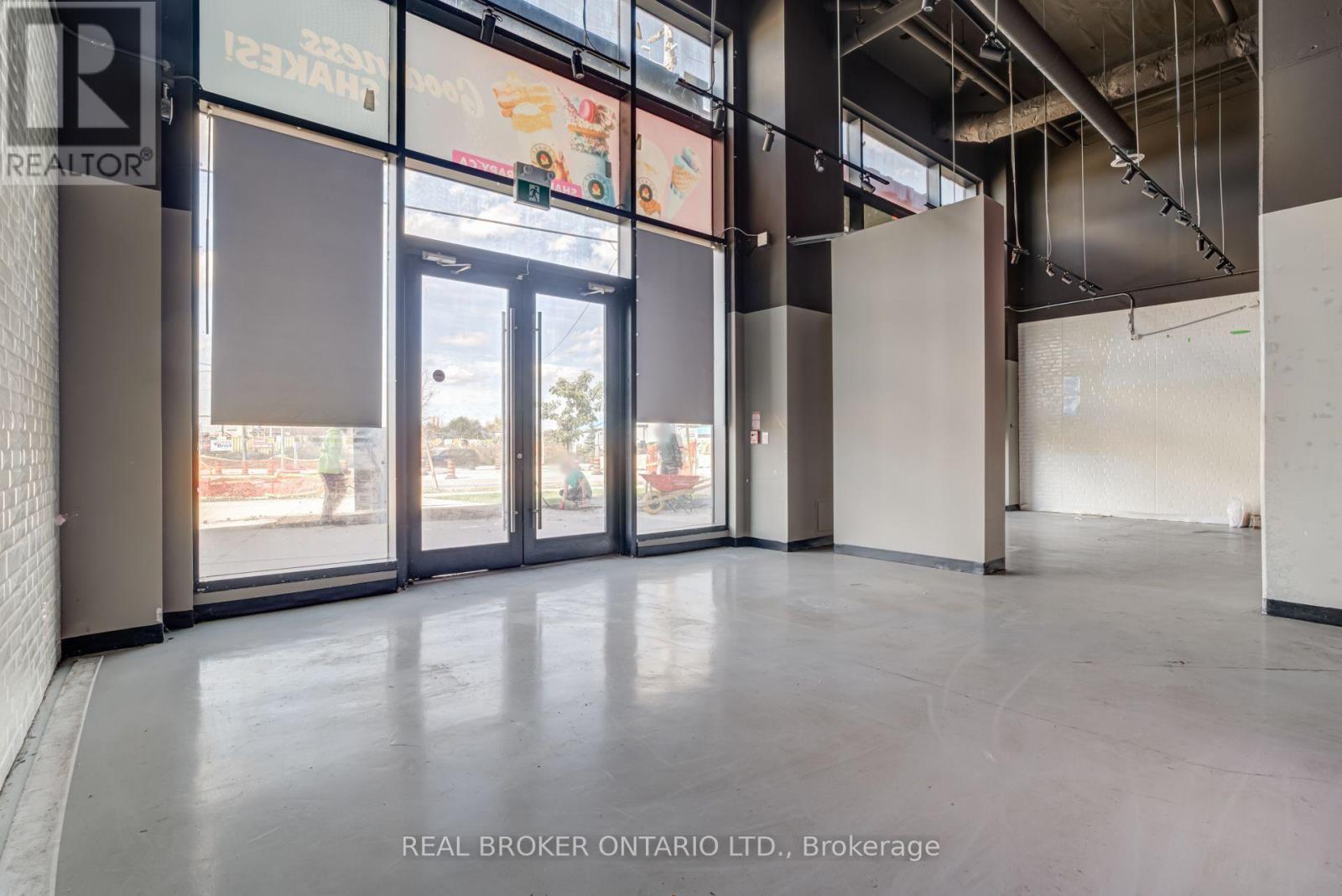 3 - 5220 Dundas Street, Burlington, Ontario  L7L 0J4 - Photo 6 - W13720498