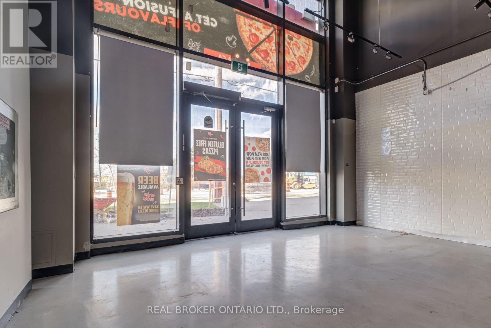 3 - 5220 Dundas Street, Burlington, Ontario  L7L 0J4 - Photo 7 - W13720498