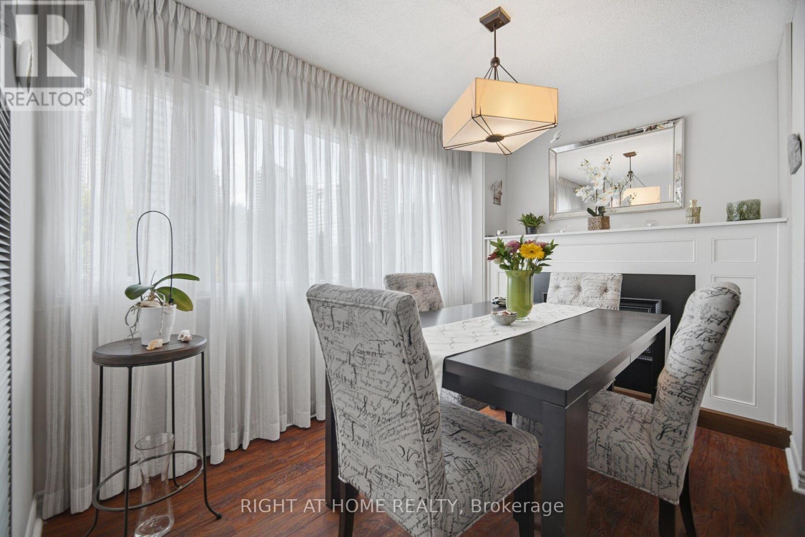 301 - 1580 Mississauga Valley Boulevard, Mississauga, Ontario  L5A 3T8 - Photo 14 - W13720504