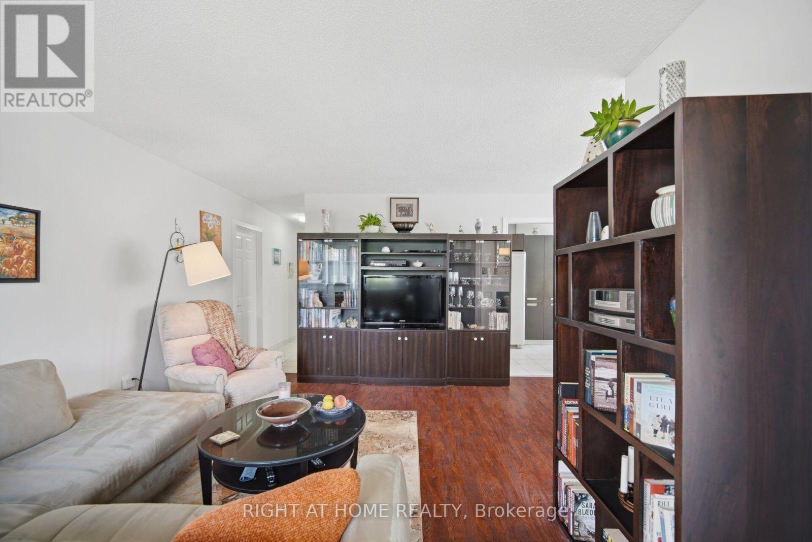301 - 1580 Mississauga Valley Boulevard, Mississauga, Ontario  L5A 3T8 - Photo 19 - W13720504