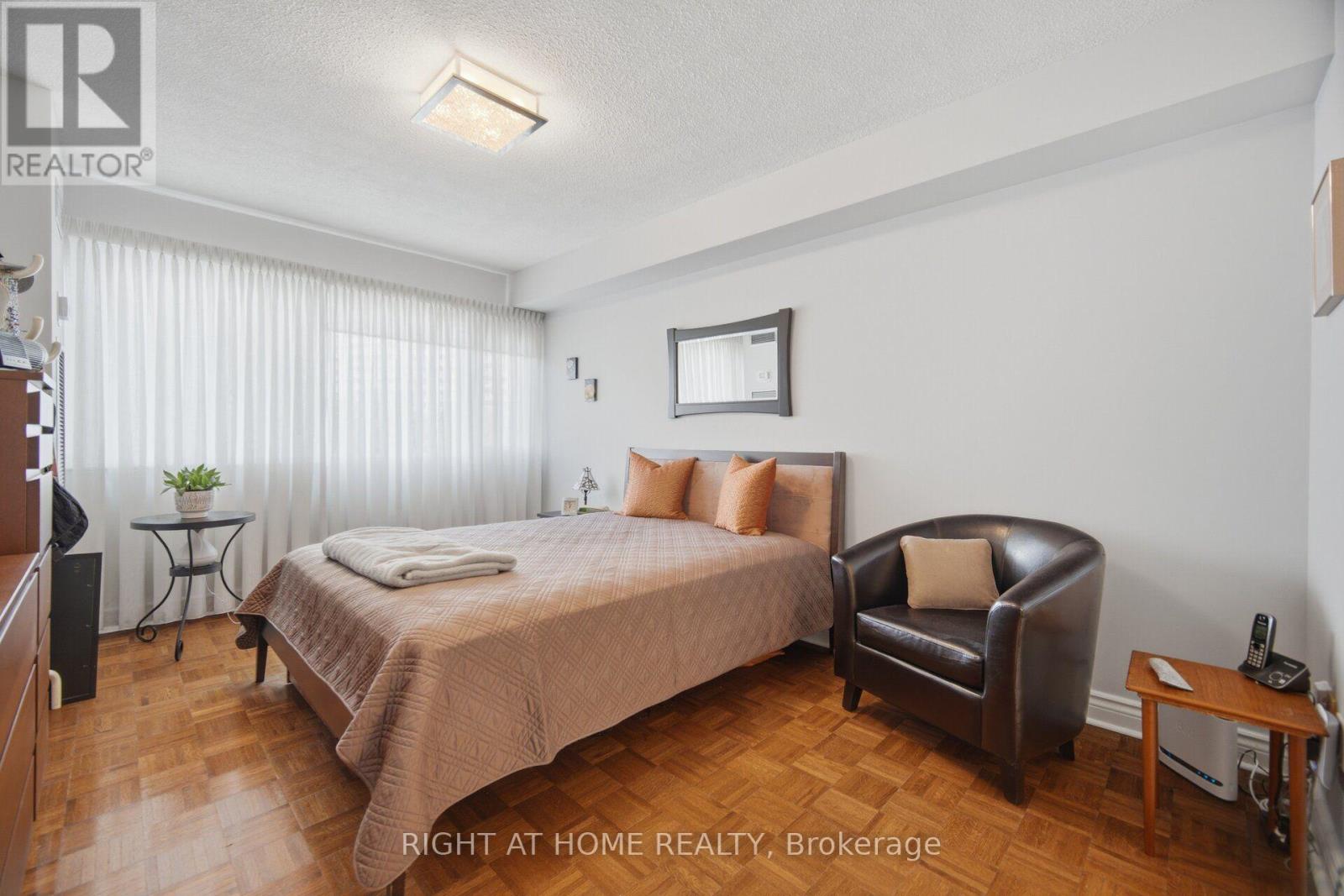 301 - 1580 Mississauga Valley Boulevard, Mississauga, Ontario  L5A 3T8 - Photo 22 - W13720504