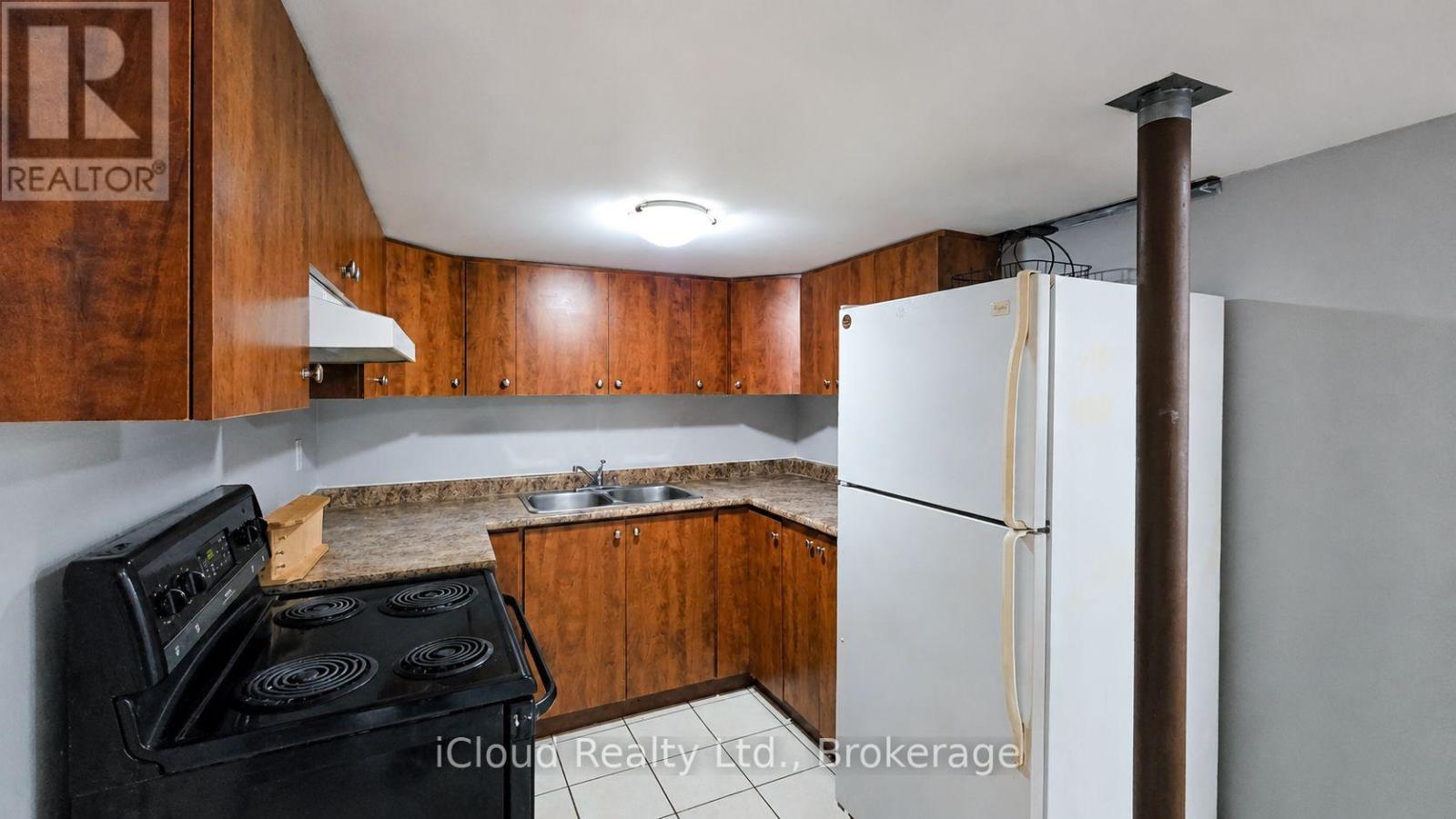 39 Manett Crescent, Brampton, Ontario  L6X 4X4 - Photo 33 - W13710588
