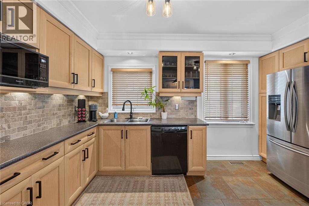 151 Hixon Road, Hamilton, Ontario  L8K 2C3 - Photo 7 - 40858903
