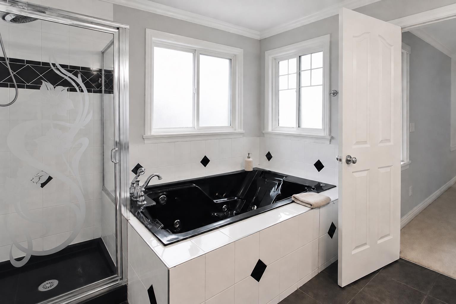 10304 128 Street, Surrey, British Columbia  V3T 2Z4 - Photo 10 - R3158869