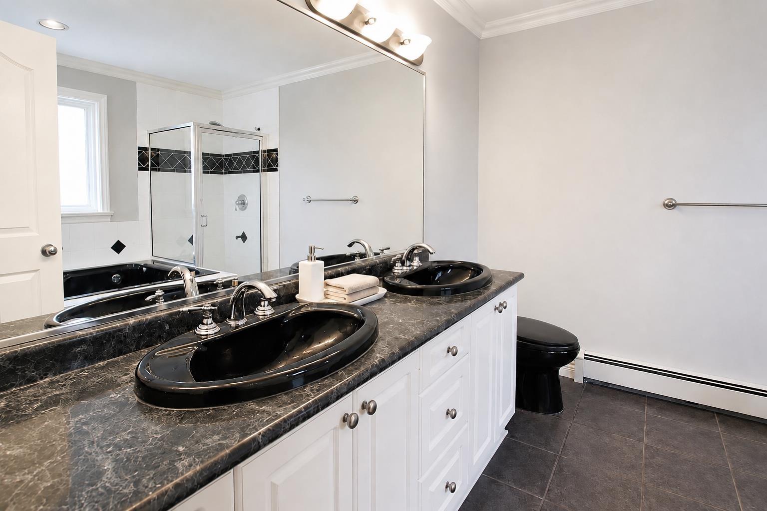 10304 128 Street, Surrey, British Columbia  V3T 2Z4 - Photo 9 - R3158869