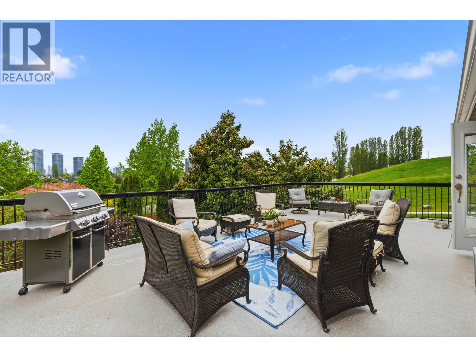 4802 Venables Street, Burnaby, British Columbia V5C 3A8 - Photo 13 - R3143839